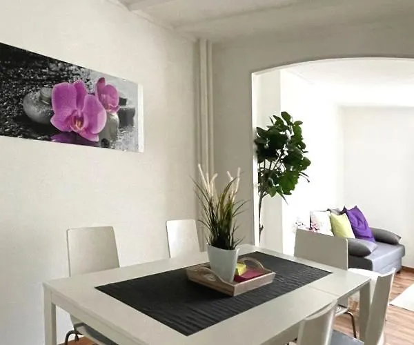 Apartment Modern In A Charming Old Town Setting